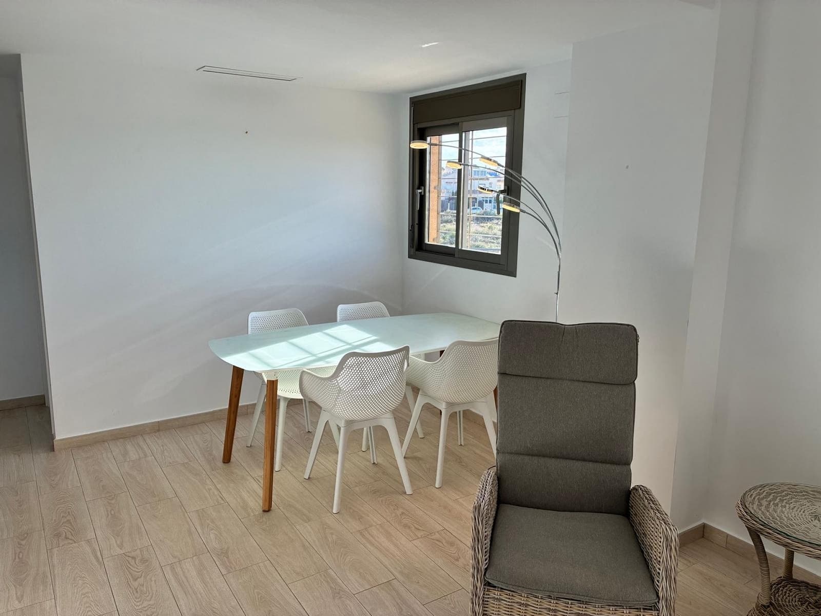 3 soveværelse Lejlighed til salg i Villamartin med swimmingpool - € 324.900 (Ref: 9866065)