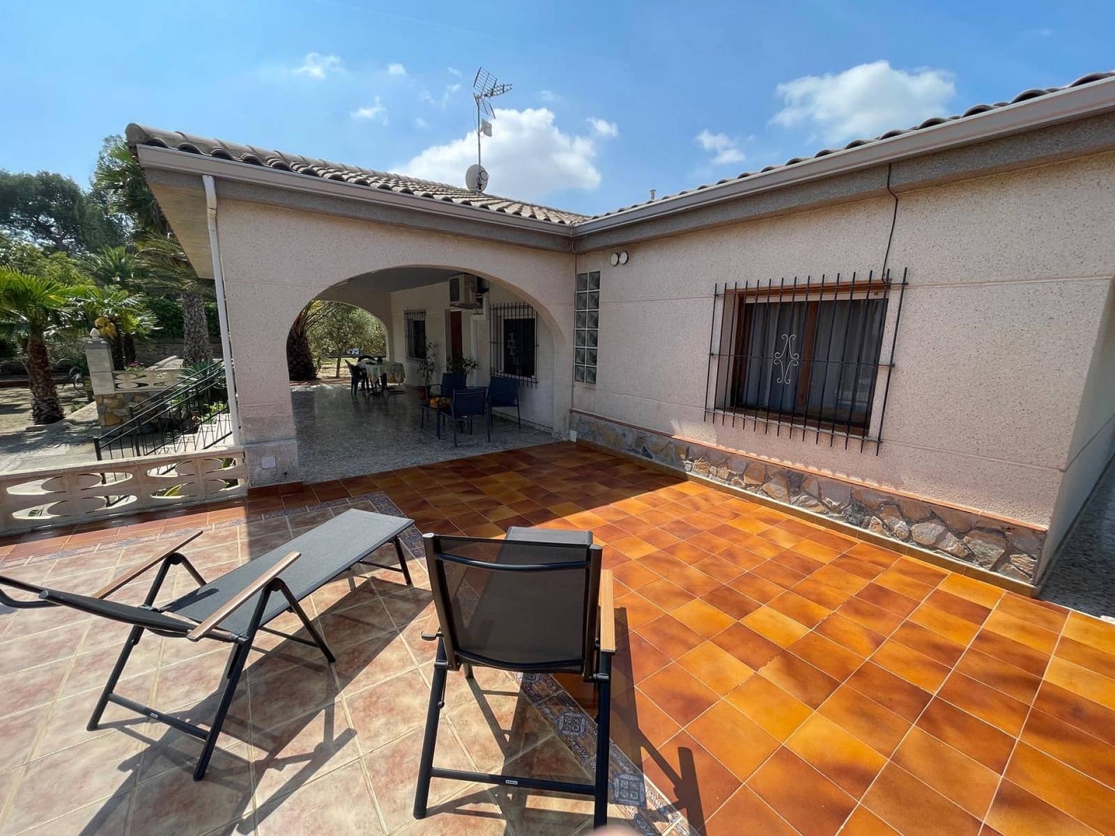 5 soveværelse Villa til salg i Rebolledo med swimmingpool garage - € 395.000 (Ref: 9866066)