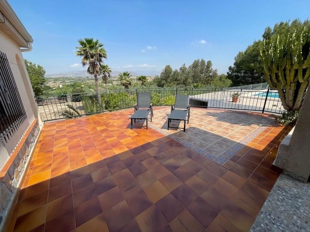 5 soveværelse Villa til salg i Rebolledo, Alicante by med swimmingpool garage - € 395.000 (Ref: 9866066)