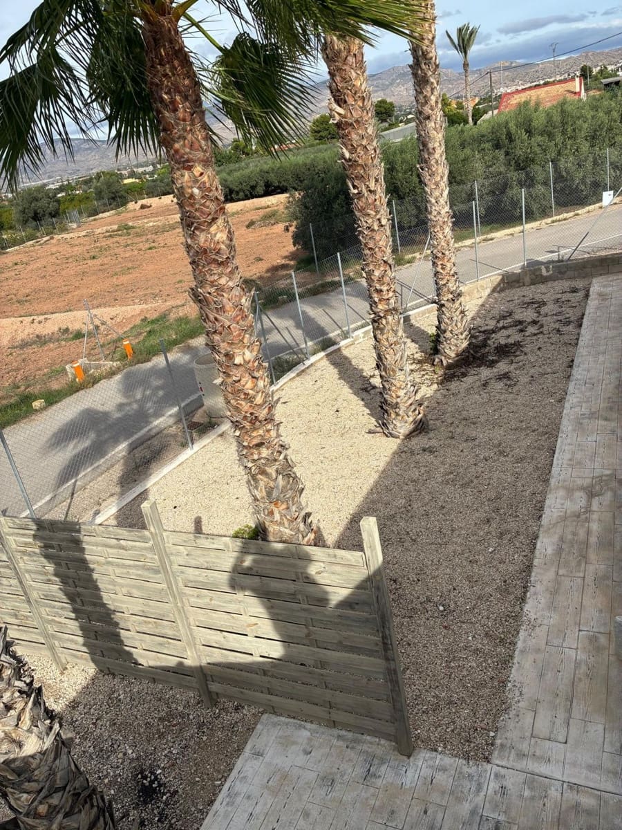 5 bedroom Villa for sale in Crevillente / Crevillent with pool garage - € 465,000 (Ref: 9866069)
