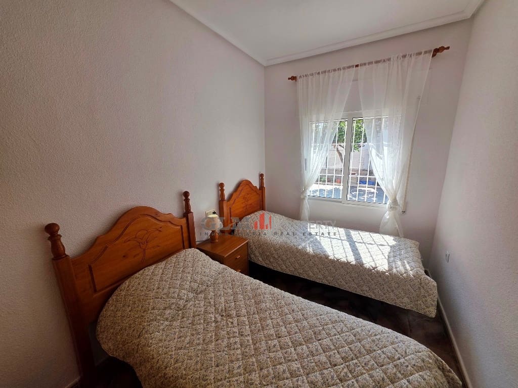 4 slaapkamer Appartement te koop in Los Narejos - € 399.000 (Ref: 9895269)
