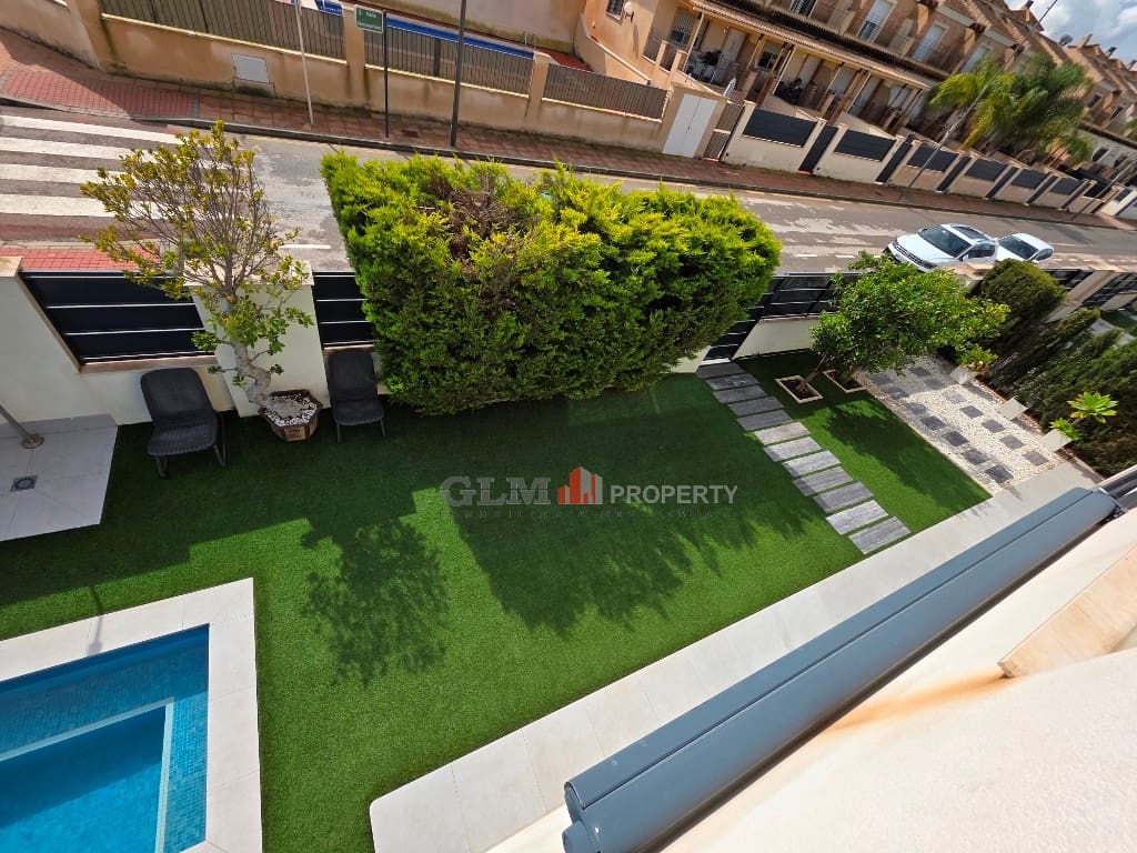 3 slaapkamer Appartement te koop in Los Alcazares met zwembad - € 489.000 (Ref: 9895271)