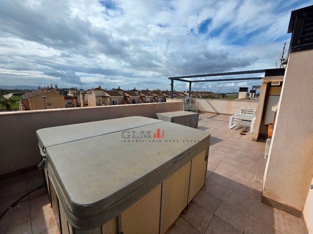 3 slaapkamer Appartement te koop in Los Alcazares met zwembad - € 489.000 (Ref: 9895271)