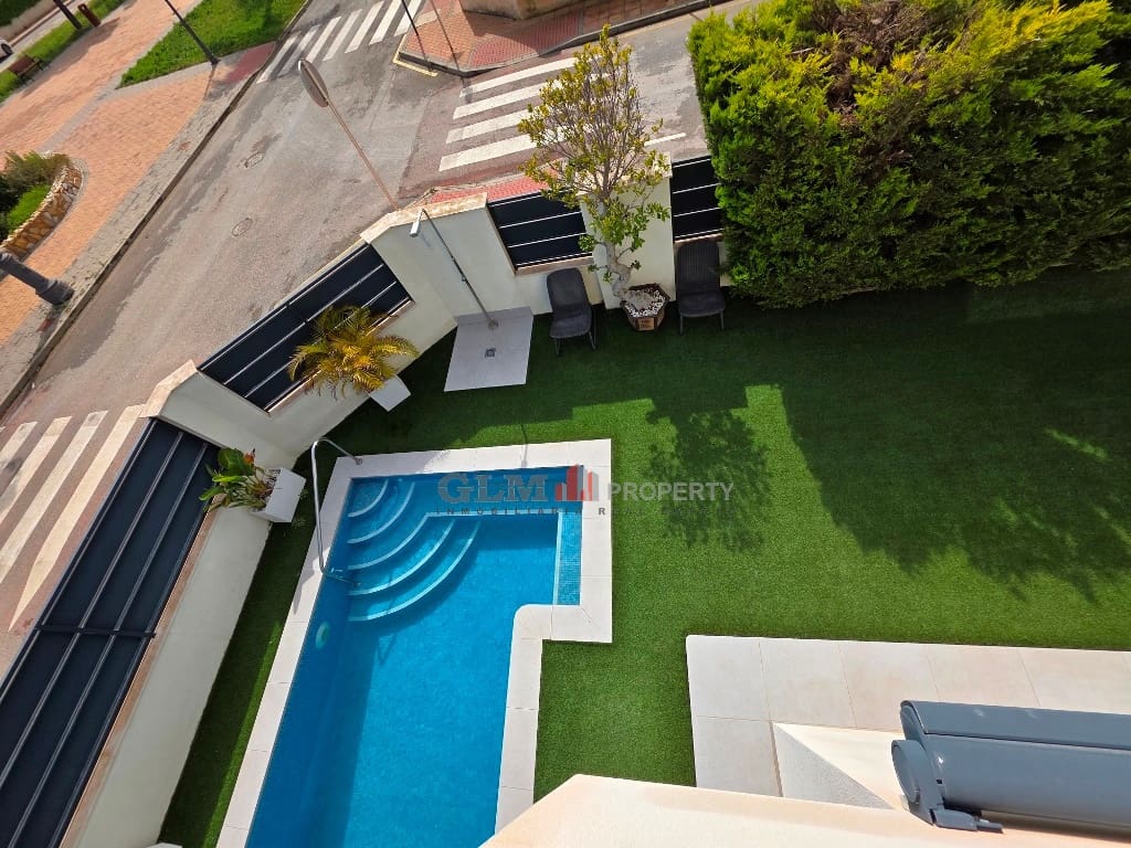 3 slaapkamer Appartement te koop in Los Alcazares met zwembad - € 489.000 (Ref: 9895271)