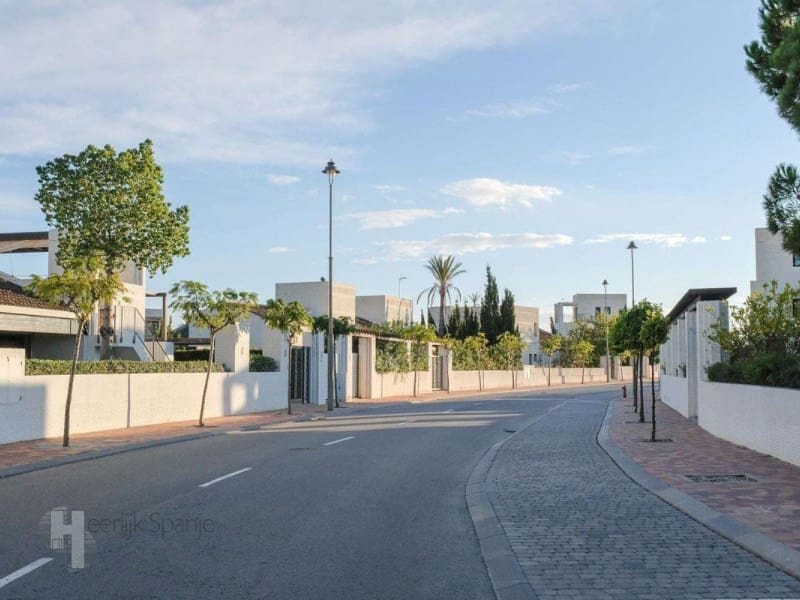4 makuuhuone Huvila myytävänä paikassa Murcia kaupunki - 375 000 € (Ref: 9908790)
