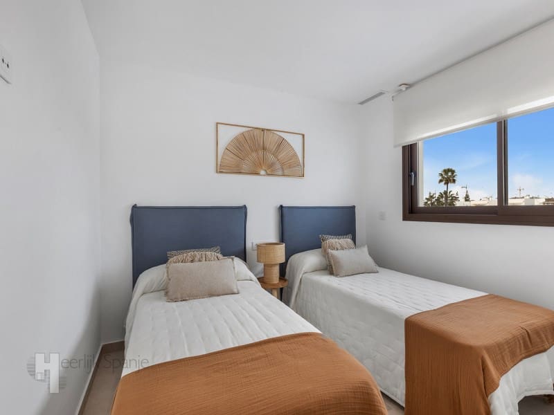 2 Zimmer Penthouse zu verkaufen in Los Alcazares mit Pool - 339.000 € (Ref: 9908793)
