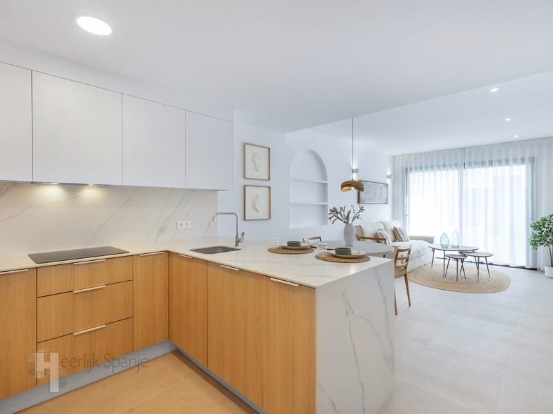 2 Zimmer Penthouse zu verkaufen in Los Alcazares mit Pool - 339.000 € (Ref: 9908793)