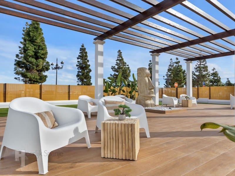 2 Zimmer Penthouse zu verkaufen in Los Alcazares mit Pool - 339.000 € (Ref: 9908793)