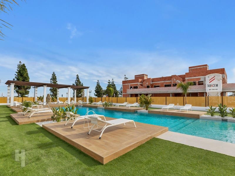 2 Zimmer Penthouse zu verkaufen in Los Alcazares mit Pool - 339.000 € (Ref: 9908793)