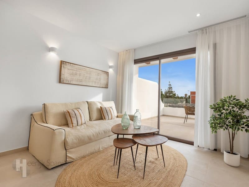 2 Zimmer Penthouse zu verkaufen in Los Alcazares mit Pool - 339.000 € (Ref: 9908793)