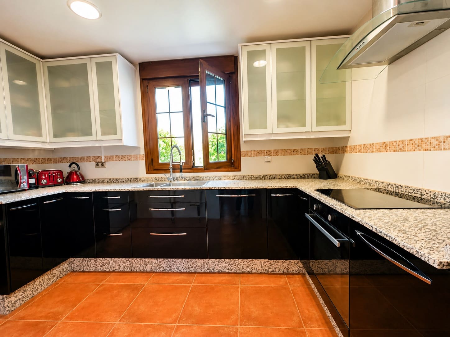 3 Zimmer Villa zu verkaufen in Murcia Stadt mit Pool Garage - 425.000 € (Ref: 9908801)