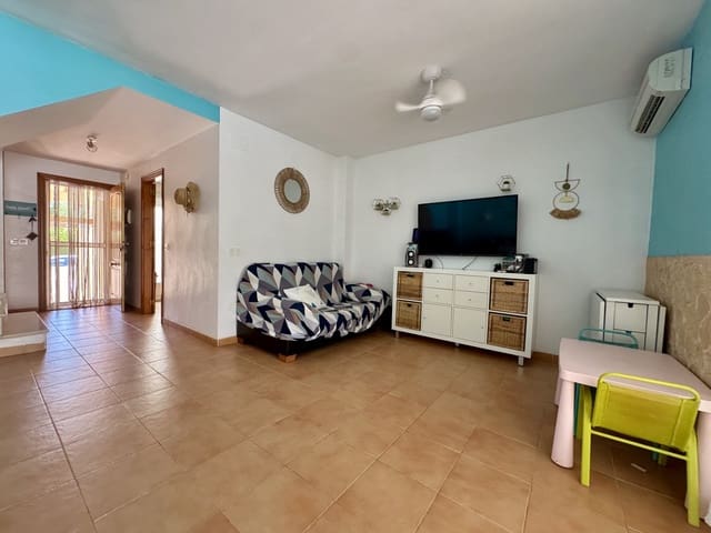 2 soverom Hus til salgs i Murcia by med svømmebasseng - € 220 000 (Ref: 9958736)