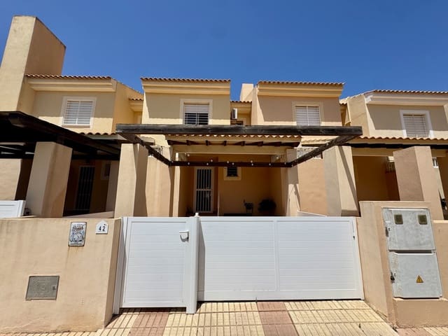 2 soverom Hus til salgs i Murcia by med svømmebasseng - € 220 000 (Ref: 9958736)