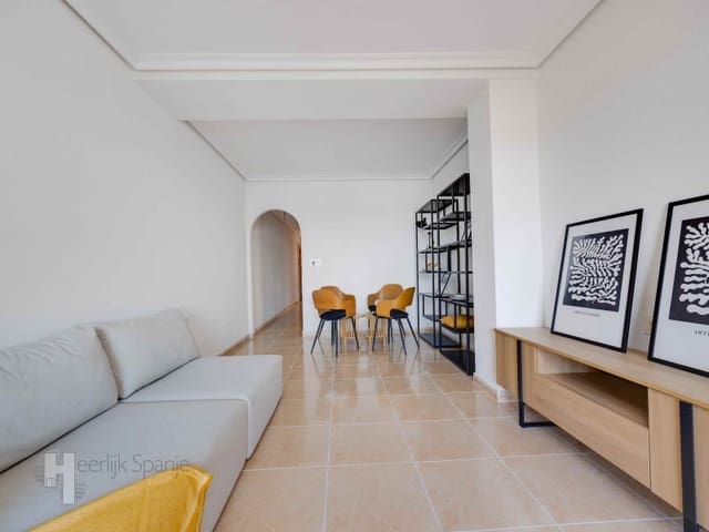 1 sypialnia Apartament na sprzedaż w Daya Vieja z basenem garażem - 157 000 € (Ref: 9983741)