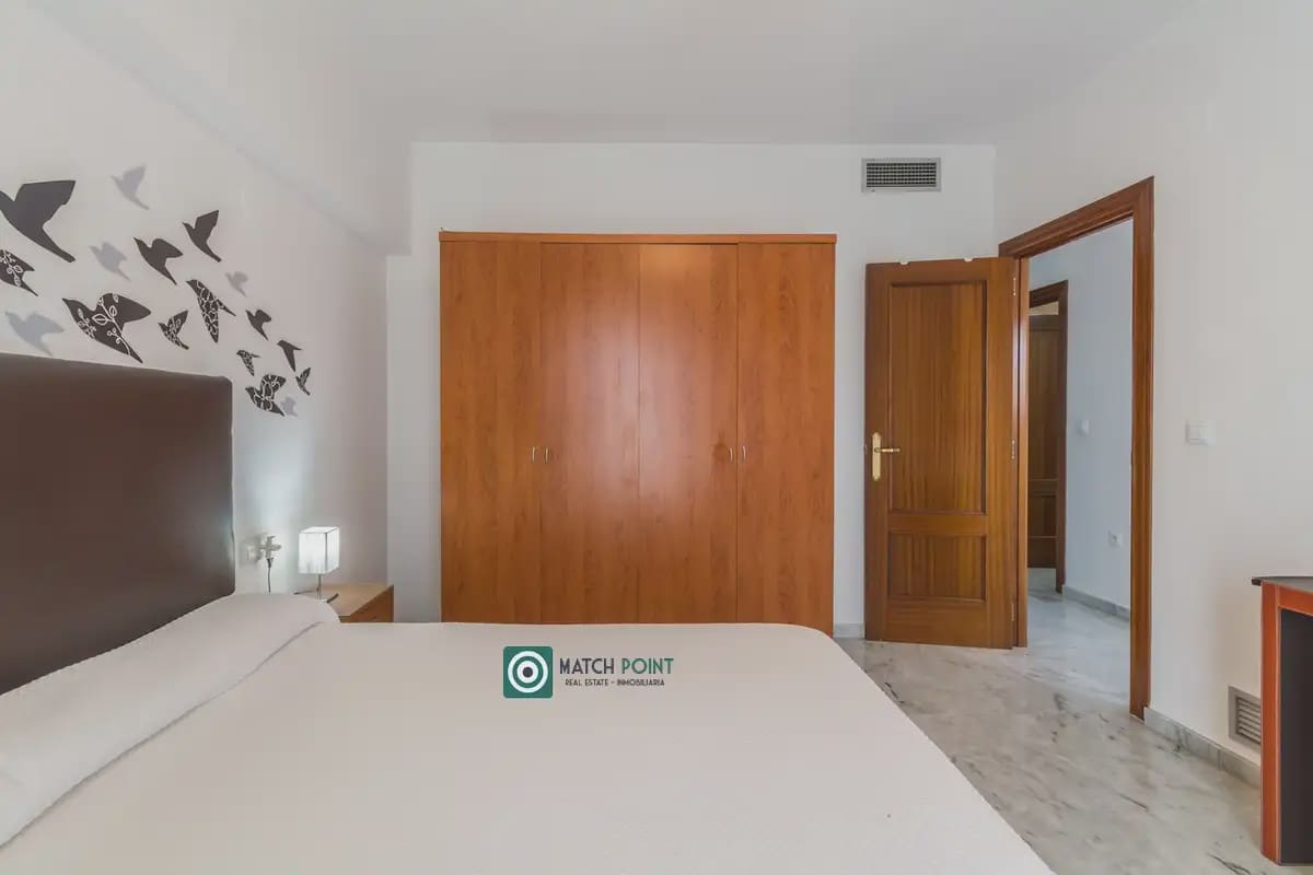 3 sypialnia Dom do wynajęcia w La Zubia z basenem garażem - 1 100 € (Ref: 10001052)