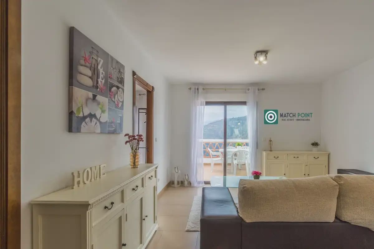 1 quarto Apartamento para arrendar em Lentegi com garagem - 450 € (Ref: 10032396)