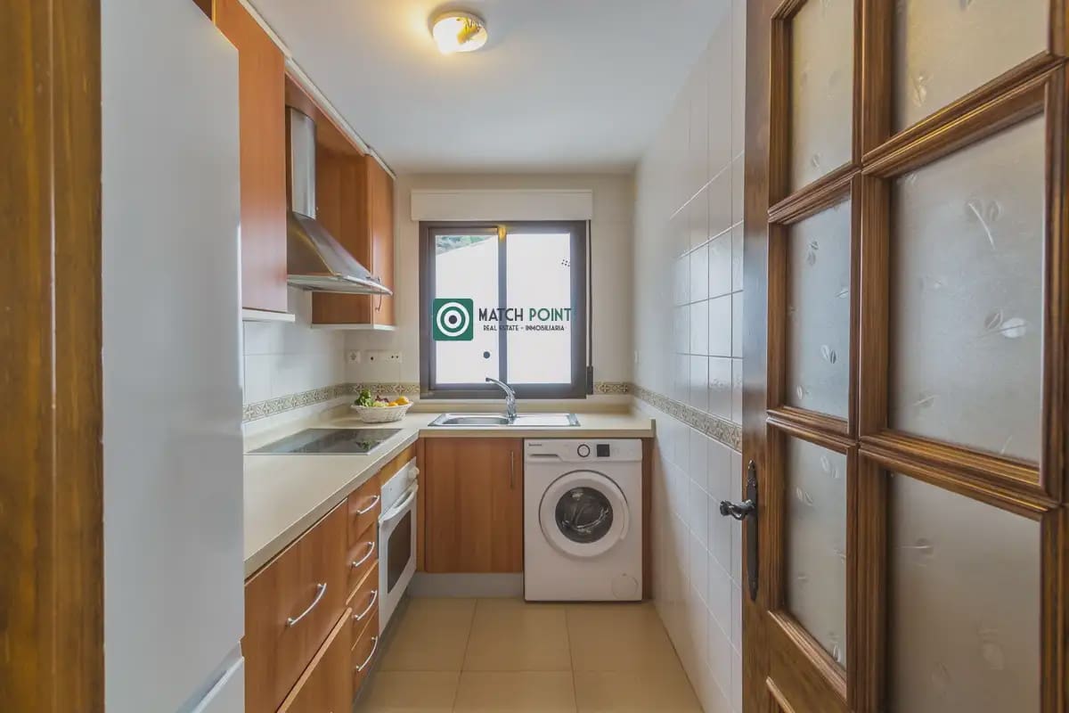 1 quarto Apartamento para arrendar em Lentegi com garagem - 450 € (Ref: 10032396)