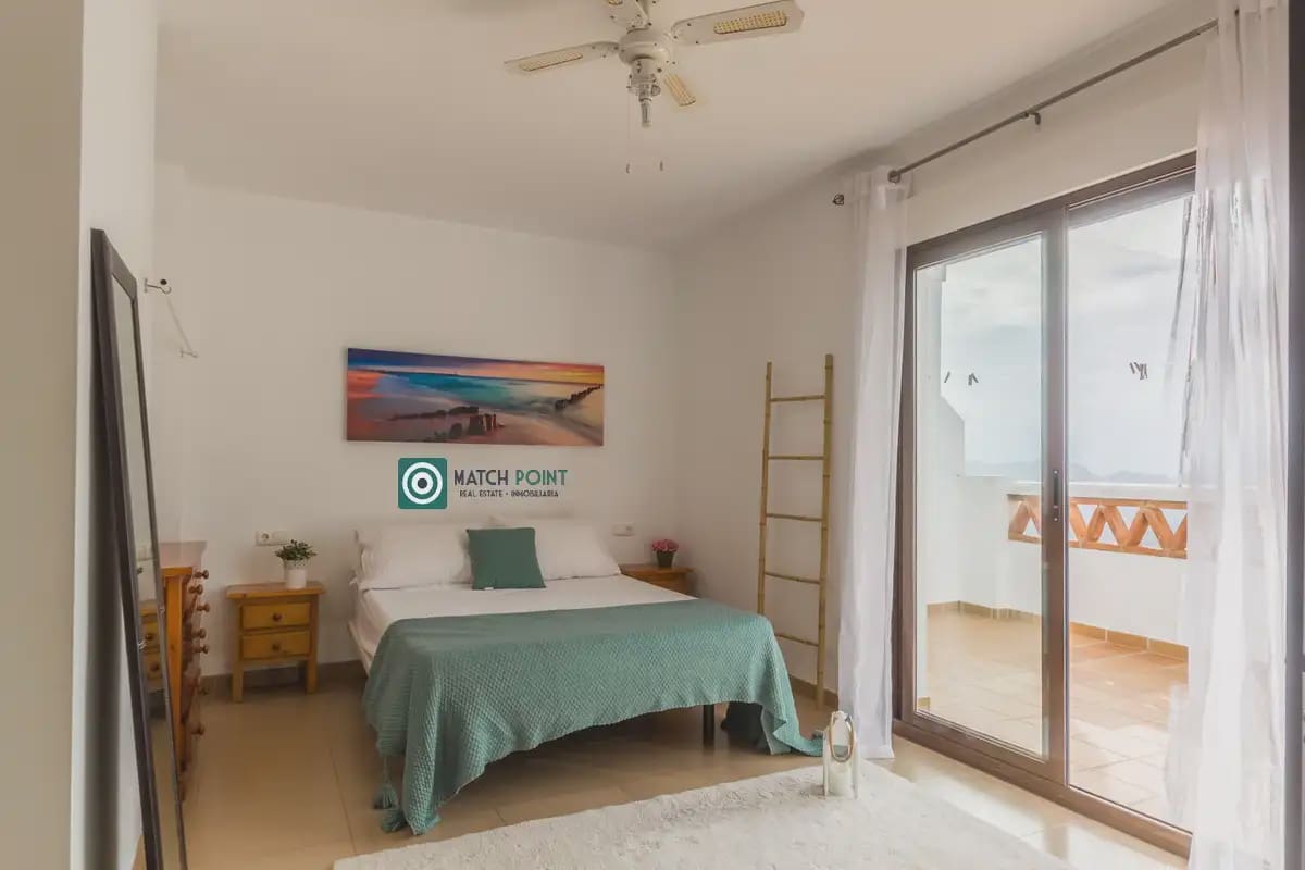 1 quarto Apartamento para arrendar em Lentegi com garagem - 450 € (Ref: 10032396)
