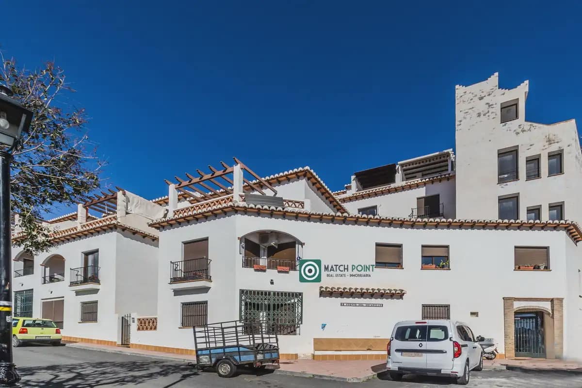 1 quarto Apartamento para arrendar em Lentegi com garagem - 450 € (Ref: 10032396)
