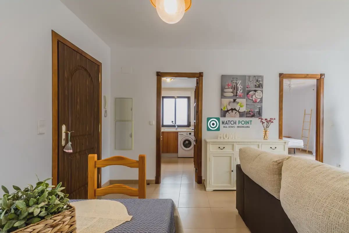 1 quarto Apartamento para arrendar em Lentegi com garagem - 450 € (Ref: 10032396)