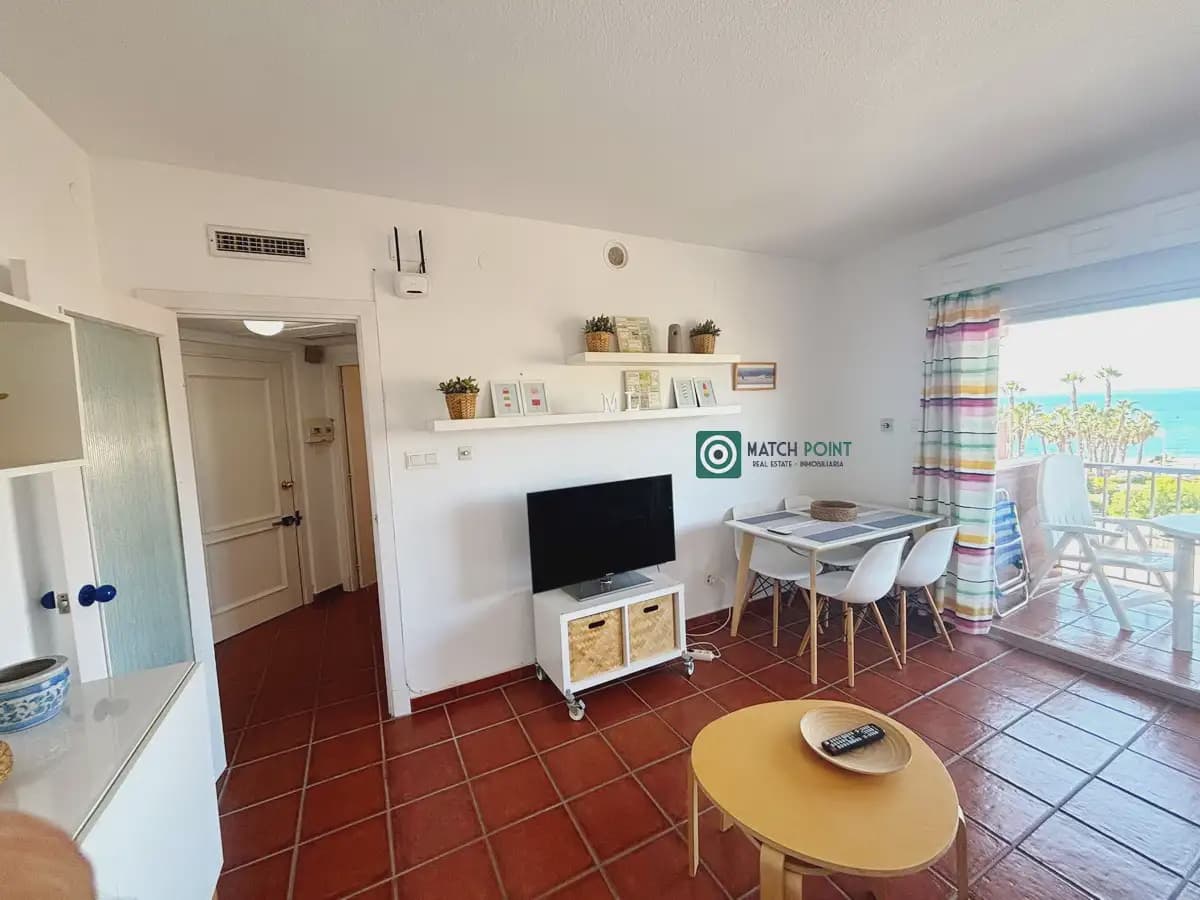 1 makuuhuone Ranta-asunto vuokrattavana paikassa Almunecar mukana uima-altaan - 600 € (Ref: 10032483)