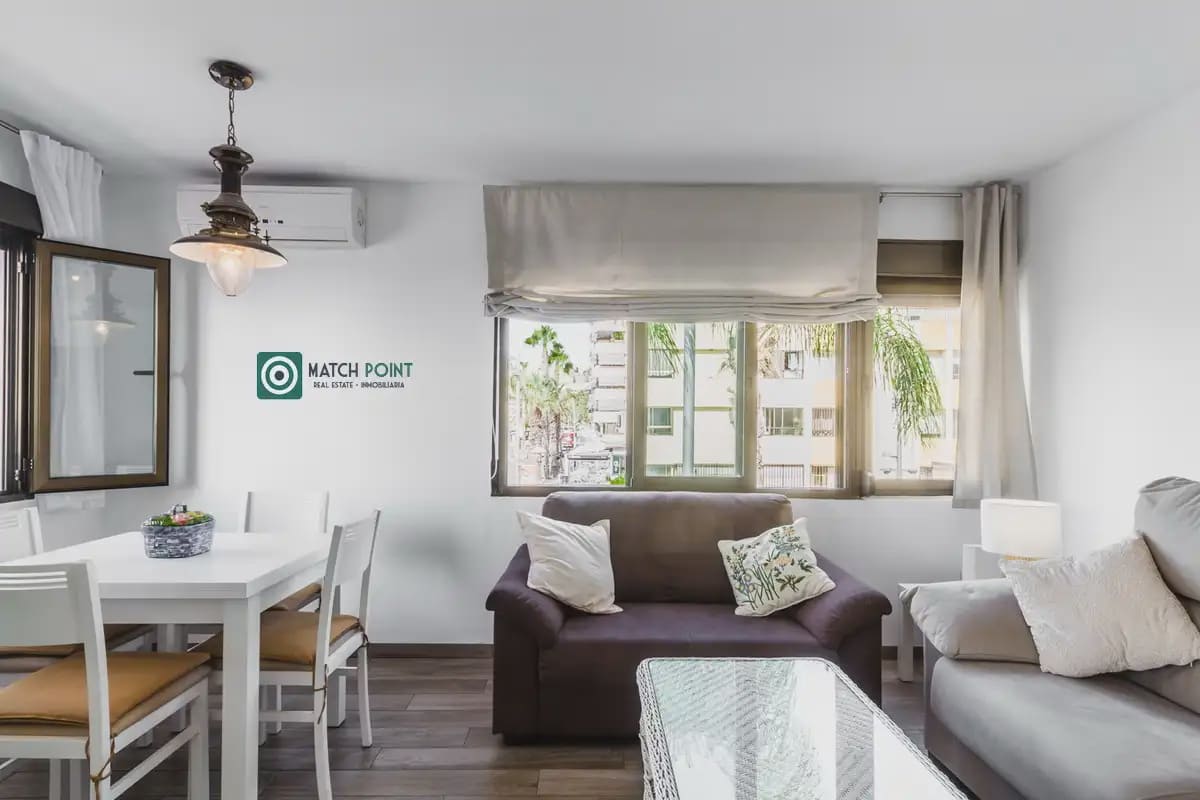 3 soveværelse Lejlighed til leje i Almunecar - € 1.000 (Ref: 10039237)