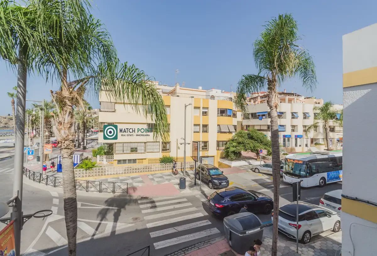 3 soveværelse Lejlighed til leje i Almunecar - € 1.000 (Ref: 10039237)