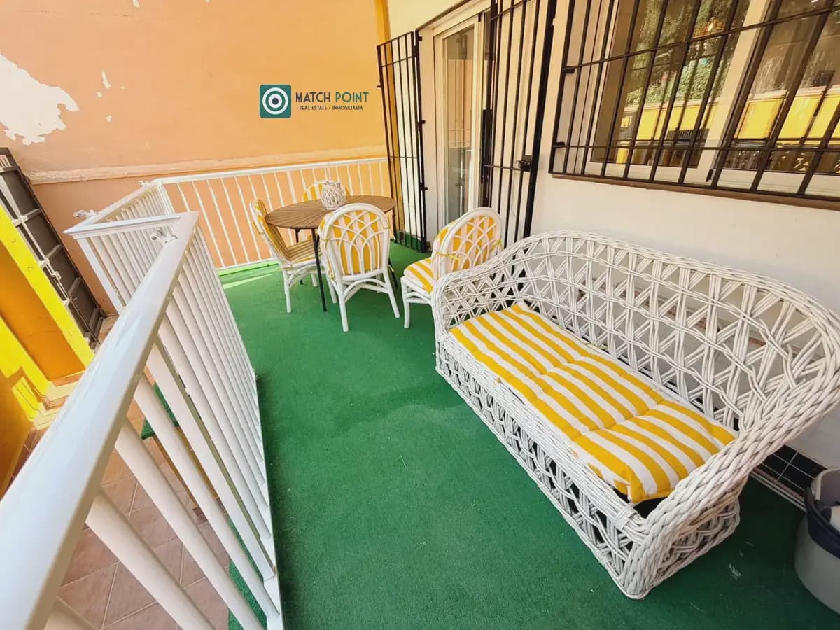 3 bedroom Flat for rent in Almunecar - € 700 (Ref: 10048211)