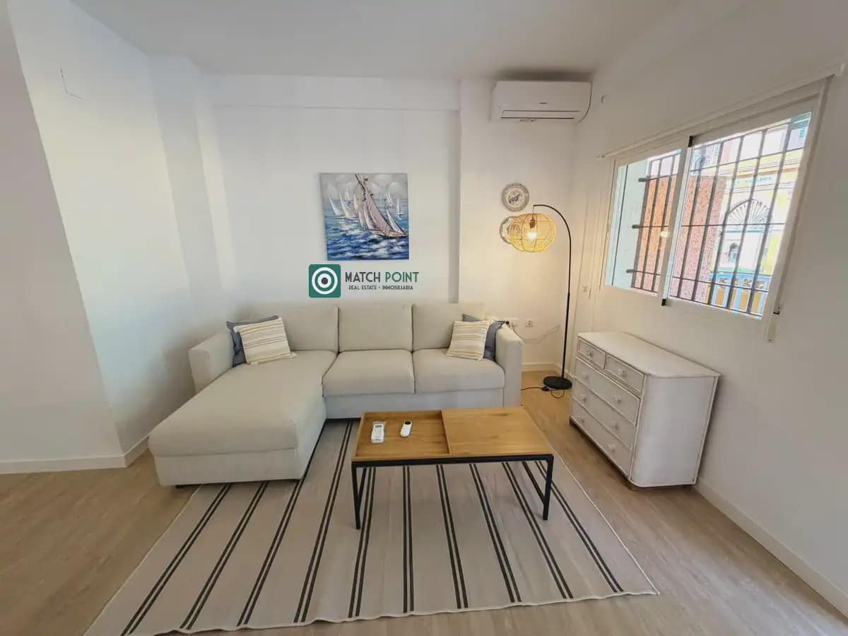 3 bedroom Flat for rent in Almunecar - € 700 (Ref: 10048211)