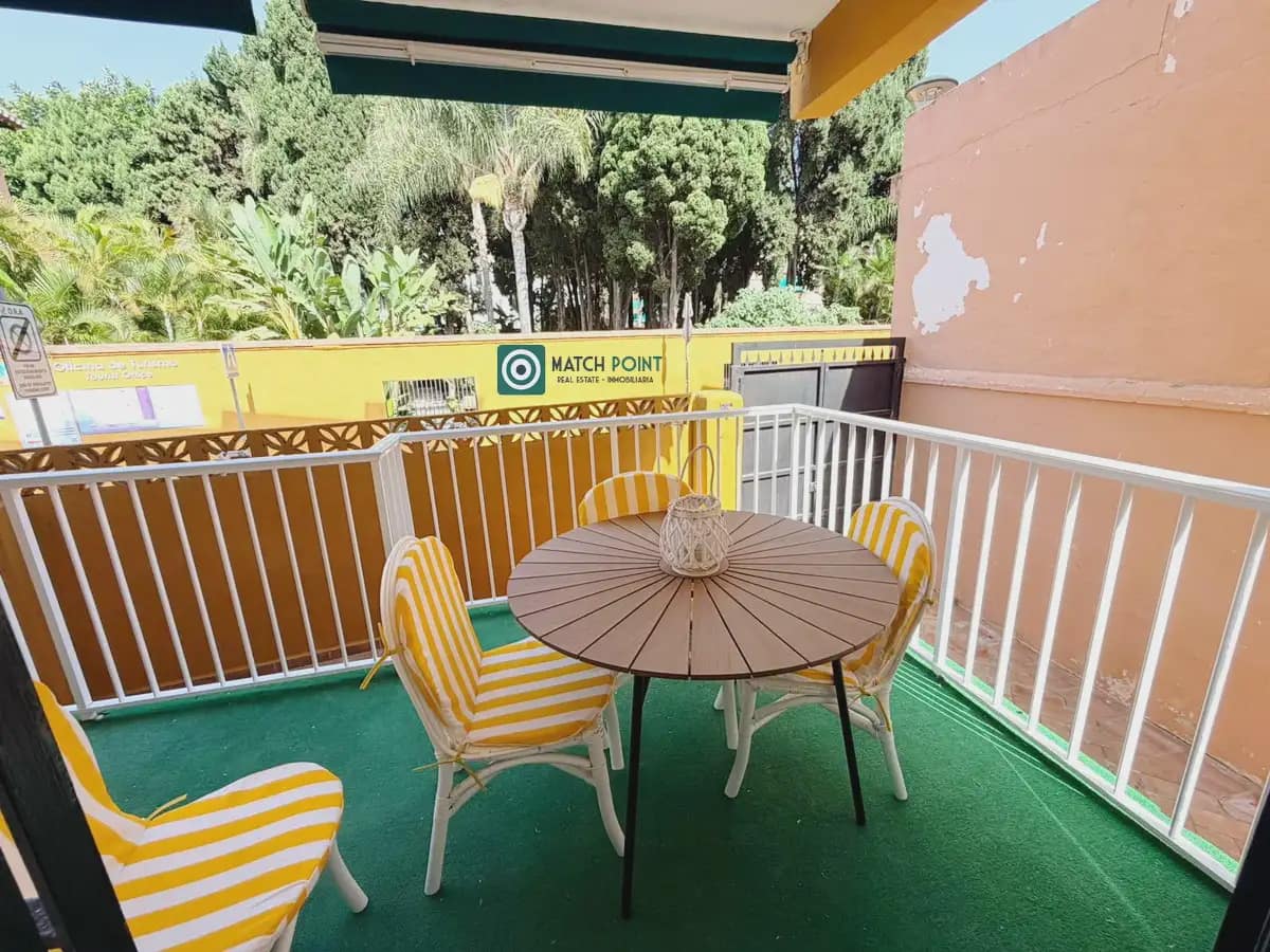 3 bedroom Flat for rent in Almunecar - € 700 (Ref: 10048211)