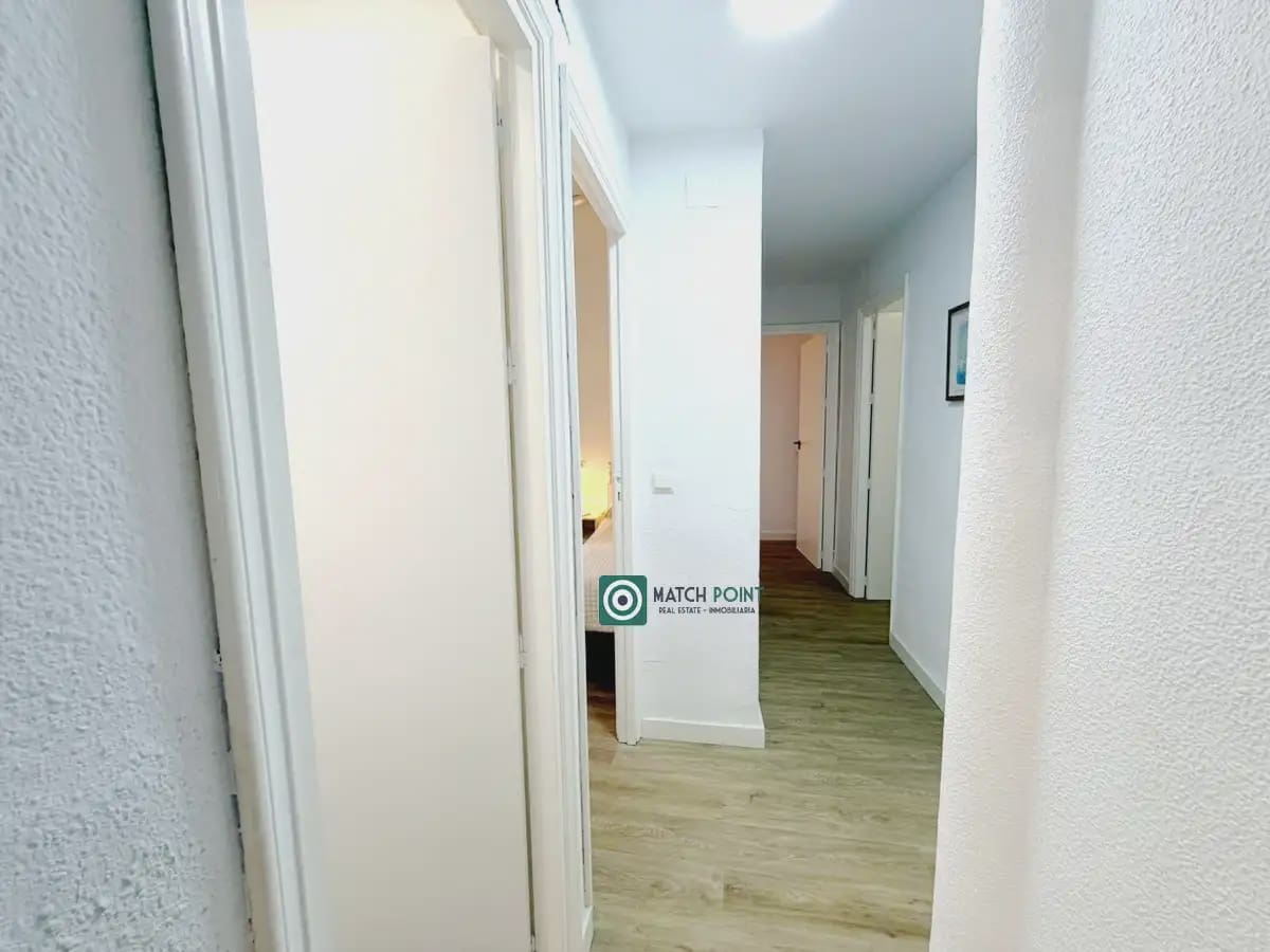 3 bedroom Flat for rent in Almunecar - € 700 (Ref: 10048211)