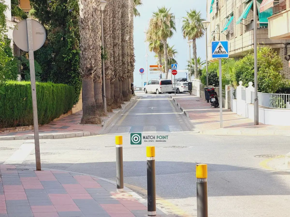 3 bedroom Flat for rent in Almunecar - € 700 (Ref: 10048211)