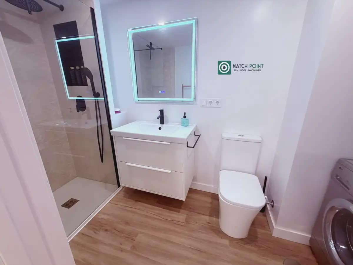 3 soverom Leilighet til leie i Almunecar - € 700 (Ref: 10049666)