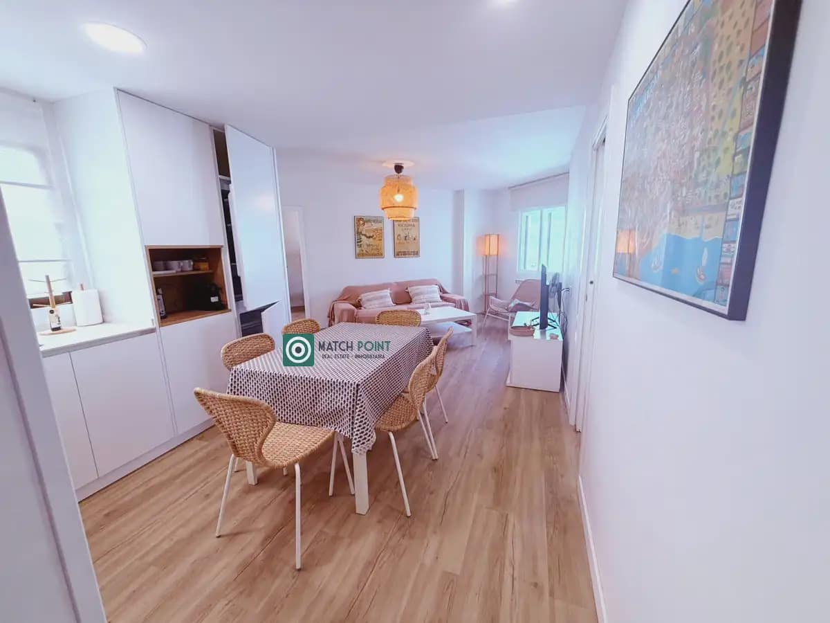 3 soverom Leilighet til leie i Almunecar - € 700 (Ref: 10049666)