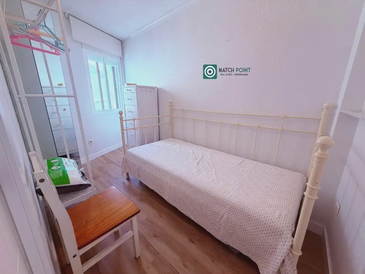 3 soverom Leilighet til leie i Almunecar - € 700 (Ref: 10049666)