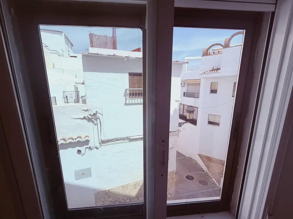 3 soverom Leilighet til leie i Almunecar - € 700 (Ref: 10049666)
