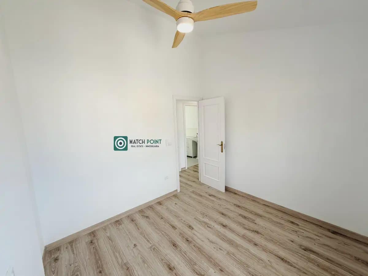 3 Zimmer Reihenhaus zu vermieten in Almunecar mit Pool Garage - 1.000 € (Ref: 10049667)