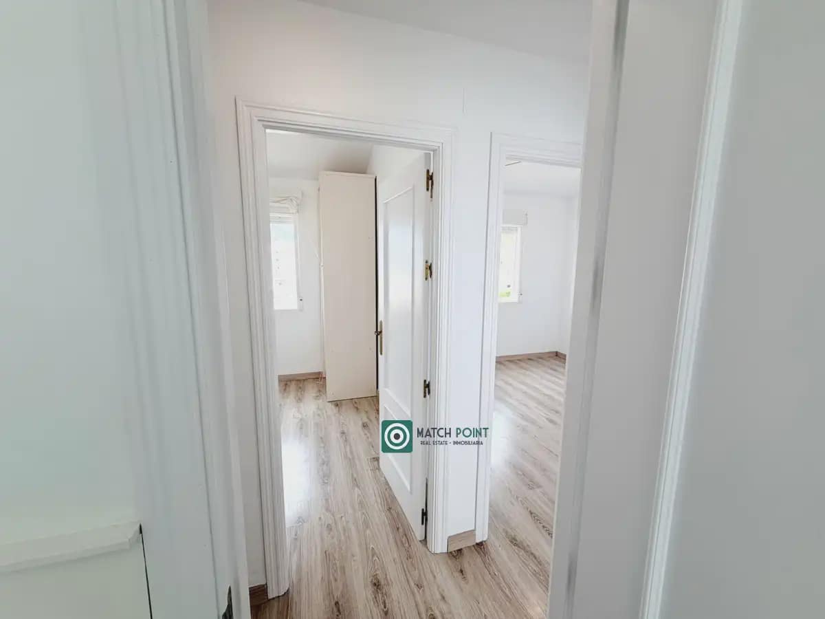 3 Zimmer Reihenhaus zu vermieten in Almunecar mit Pool Garage - 1.000 € (Ref: 10049667)