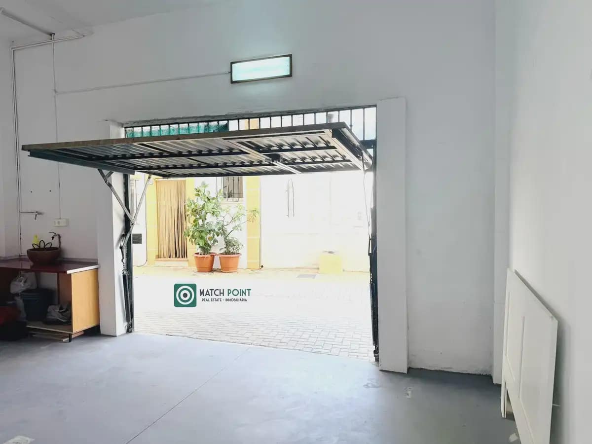 3 Zimmer Reihenhaus zu vermieten in Almunecar mit Pool Garage - 1.000 € (Ref: 10049667)