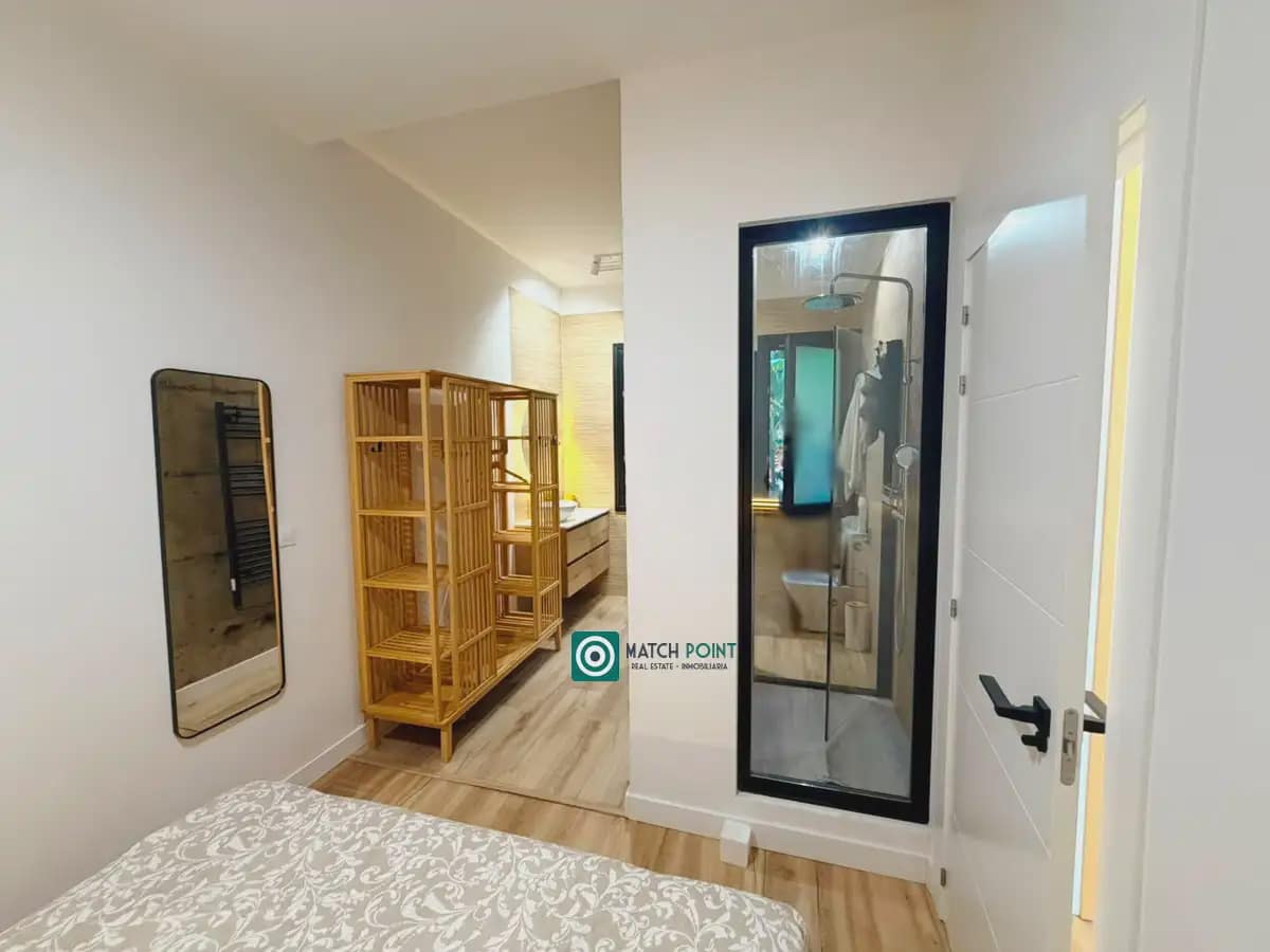 3 soveværelse Strandlejlighed til leje i Almunecar med garage - € 800 (Ref: 10055725)