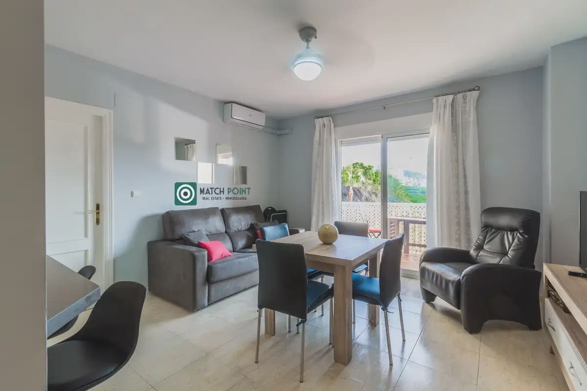 2 bedroom Flat for rent in Almunecar with pool garage - € 800 (Ref: 10091480)
