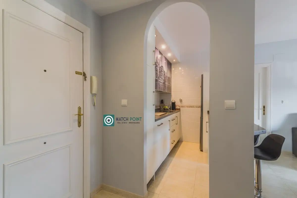 2 bedroom Flat for rent in Almunecar with pool garage - € 800 (Ref: 10091480)