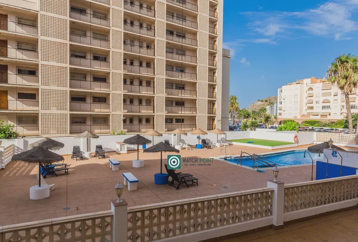 2 bedroom Flat for rent in Almunecar with pool garage - € 800 (Ref: 10091480)