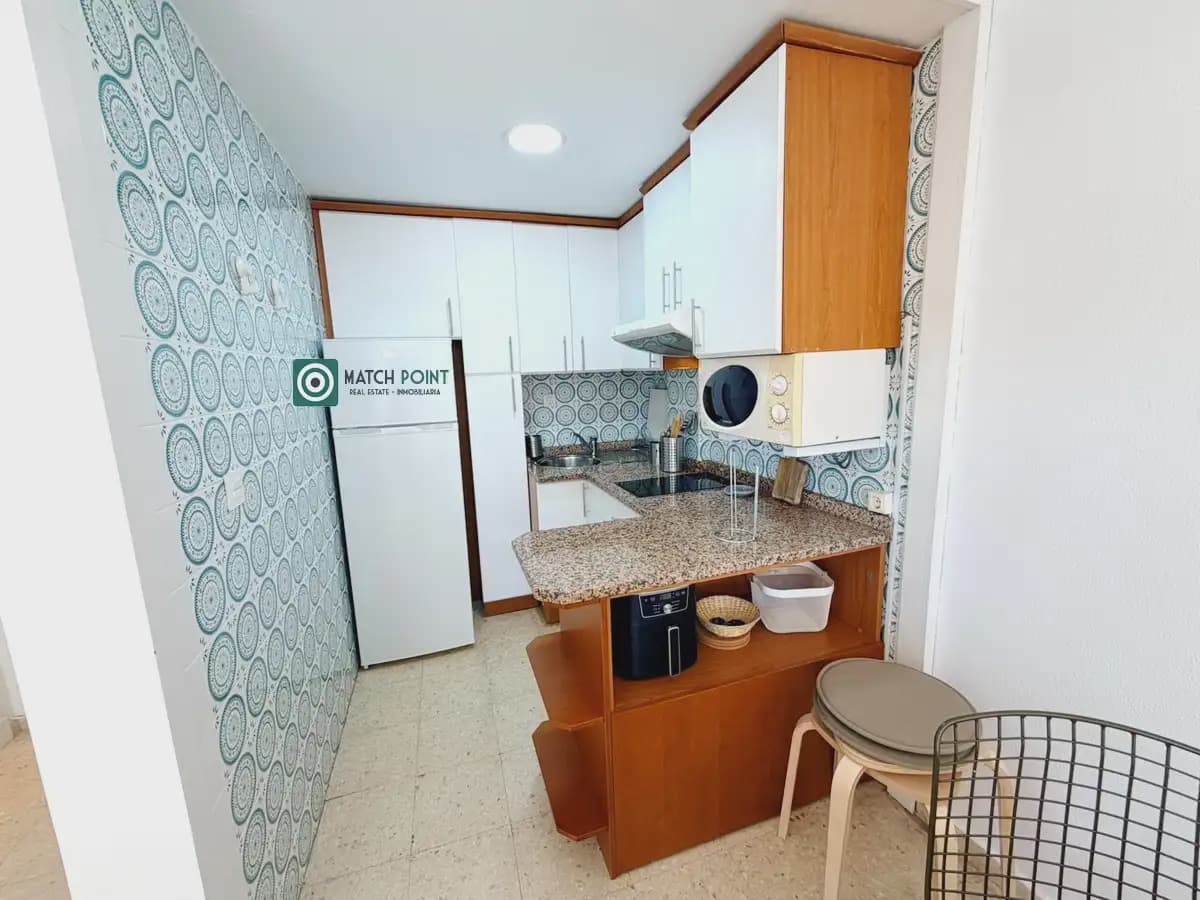 1 quarto Apartamento para arrendar em Almunecar - 600 € (Ref: 10098809)