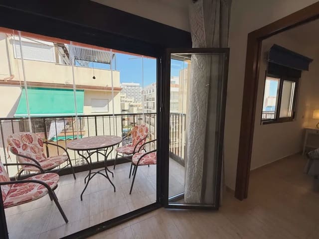 2 makuuhuone Asunto vuokrattavana paikassa Almuñécar - 700 € (Ref: 10098810)