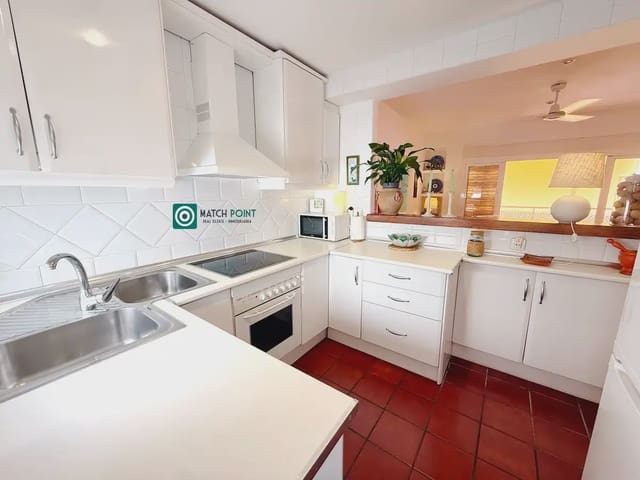Piso de 2 habitaciones en Almuñécar en alquiler - 700 € (Ref: 10100526)