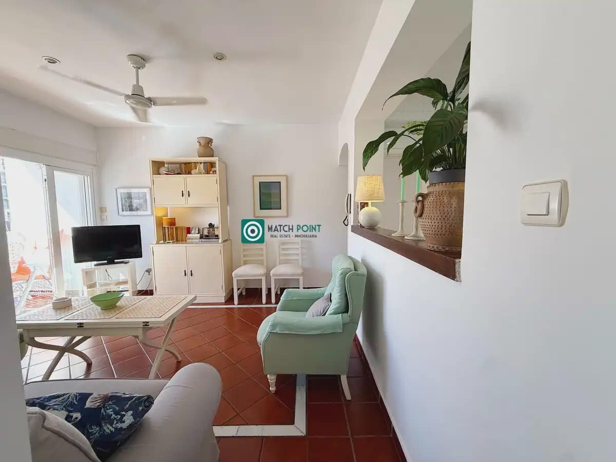 Piso de 2 habitaciones en Almuñécar en alquiler - 700 € (Ref: 10100526)