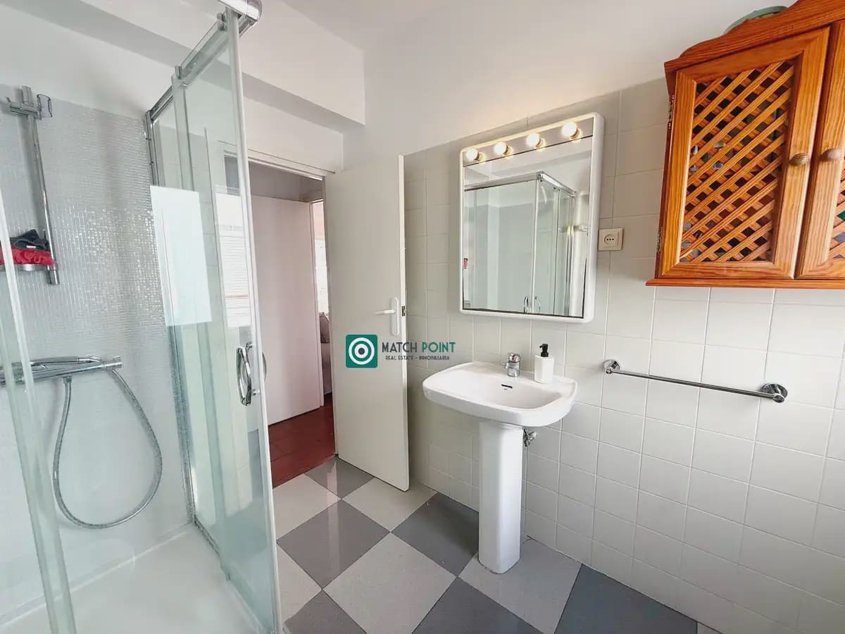 Piso de 2 habitaciones en Almuñécar en alquiler - 700 € (Ref: 10100526)