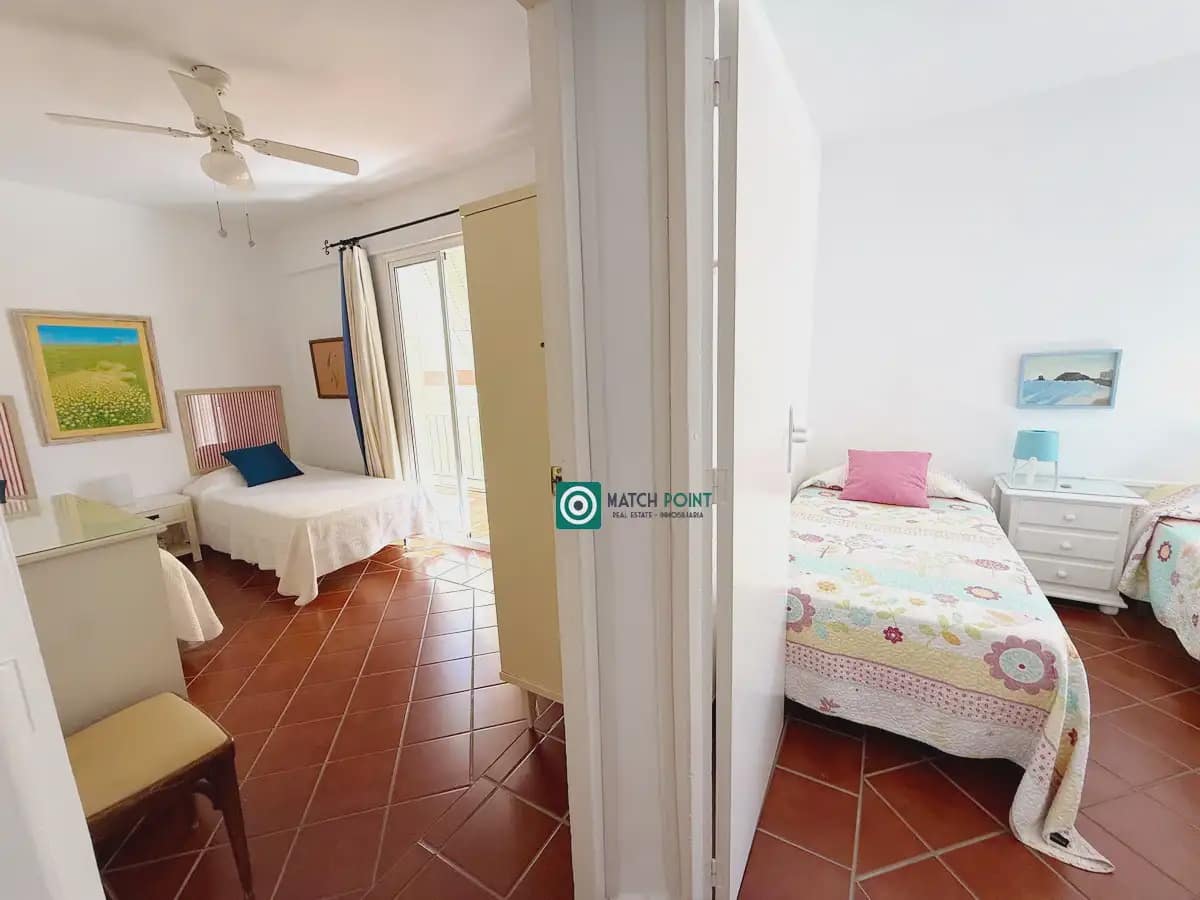 Piso de 2 habitaciones en Almuñécar en alquiler - 700 € (Ref: 10100526)
