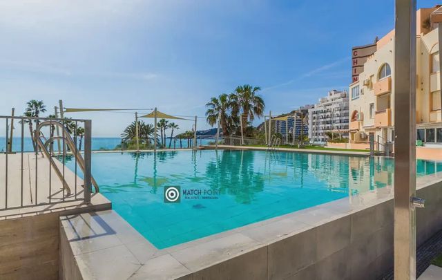 2 quarto Apartamento para arrendar em Almuñécar com piscina - 680 € (Ref: 10104299)